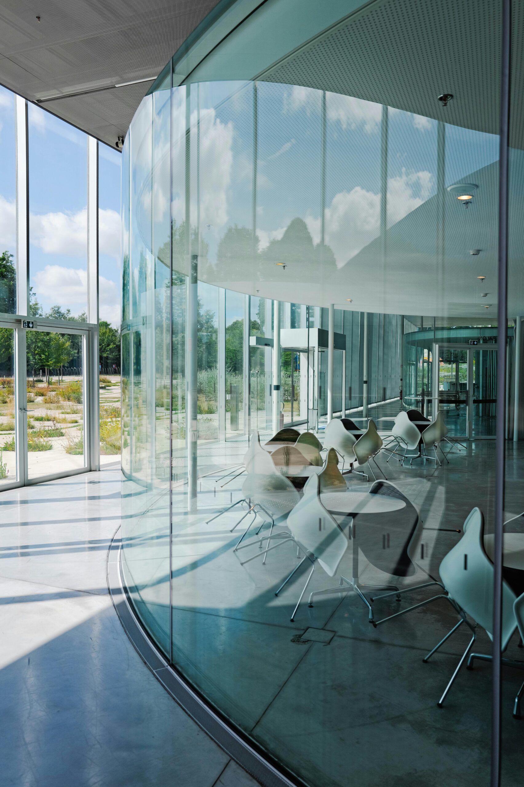 Vidrio blindado en galería